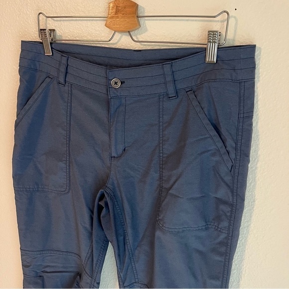 Columbia Hiking Pants - Picture 8 of 11